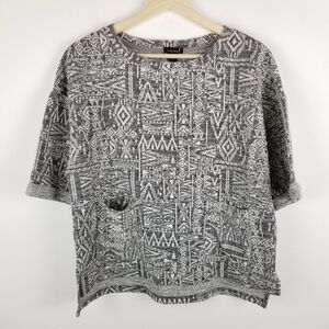 FOREVER 21 Small Aztec Shirt Boxy Fit Cuffed‎ Sleeves Black & White pockets